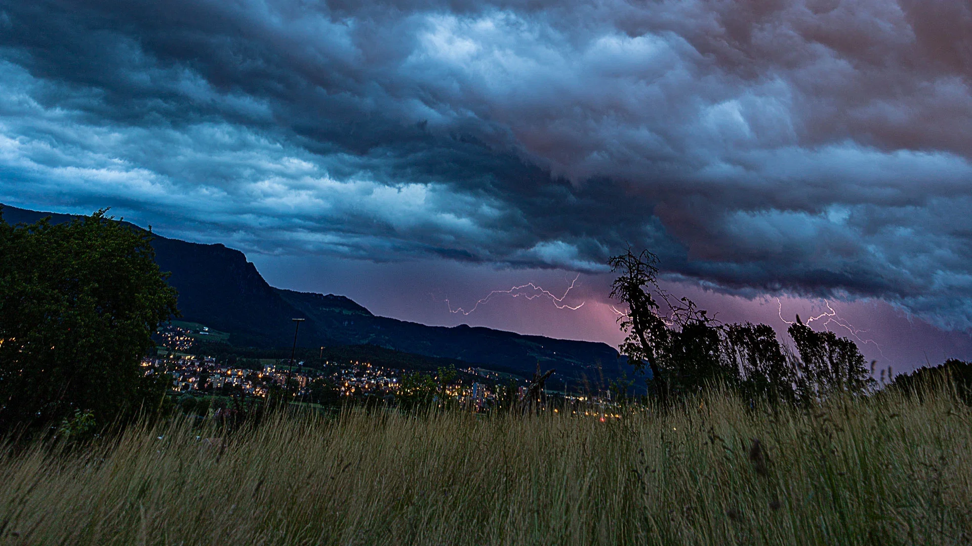 Gewitter über dem Jura